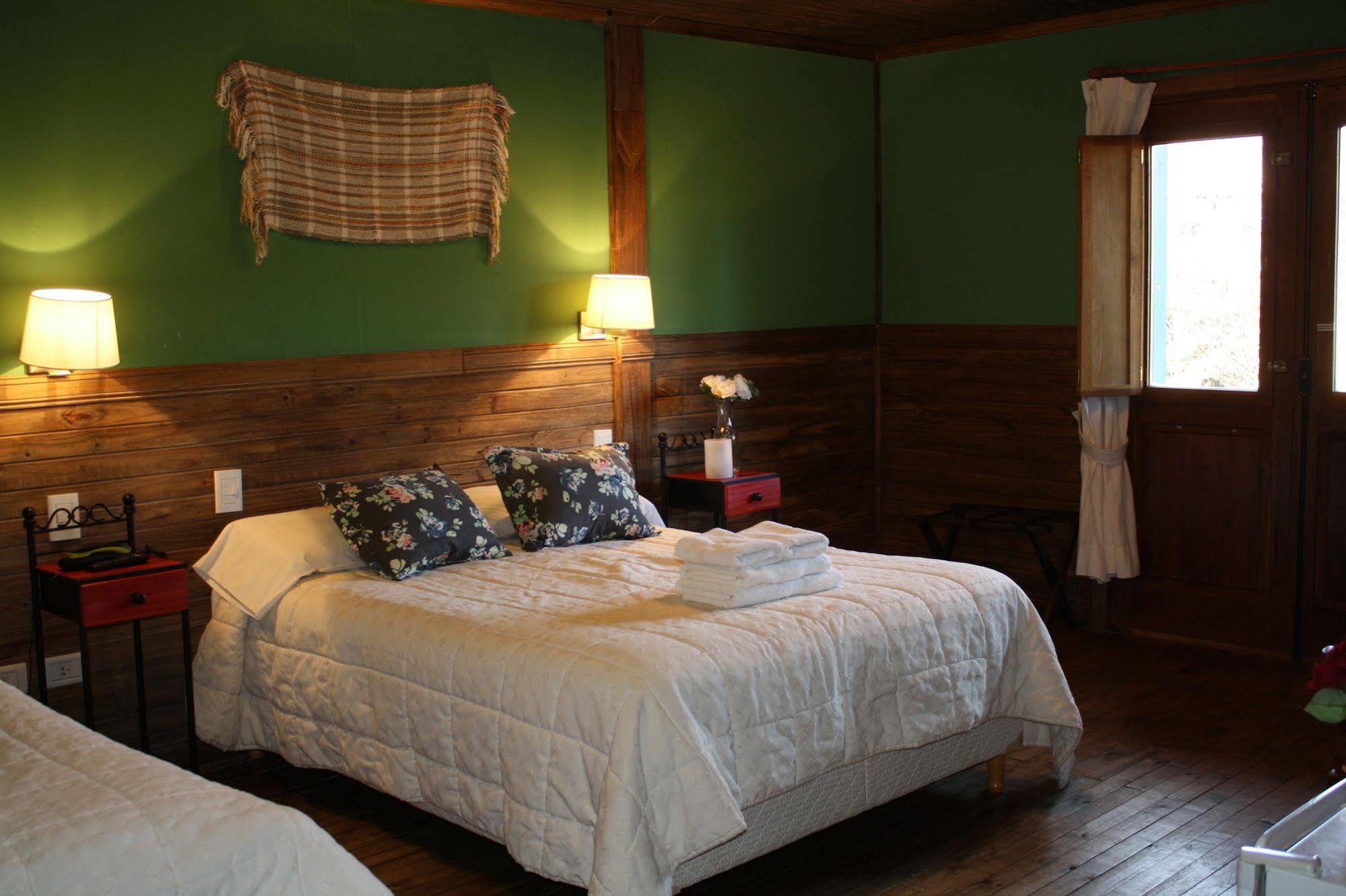 Hosteria Hainen El Calafate Luaran gambar